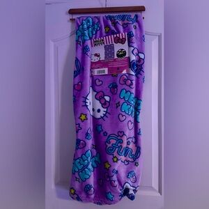 Hello Kitty blanket NWT purple silk touch throw 50 x 70
